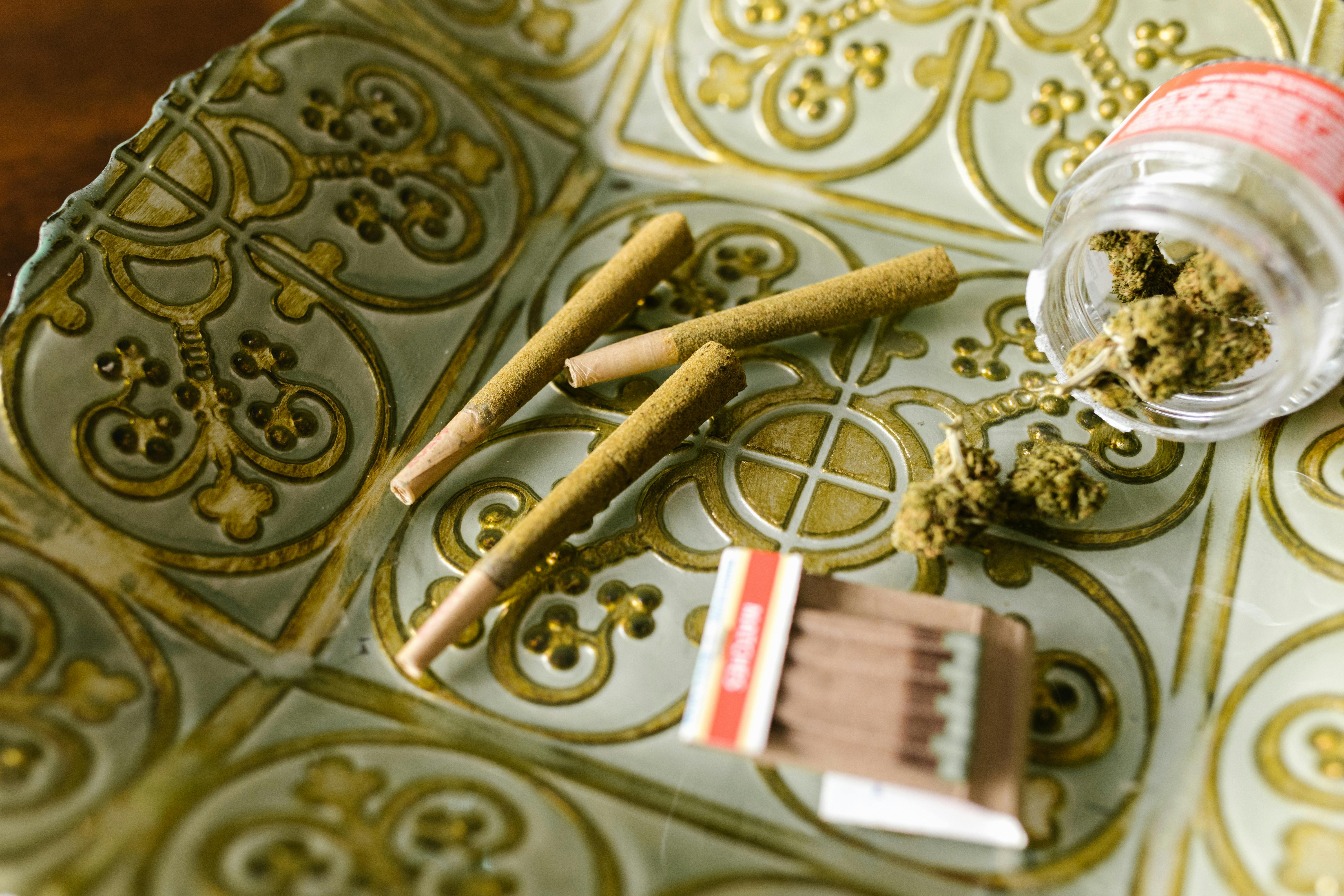 Марихуана в Париже, Лионе и Марселе — cannabis France обзор рынка